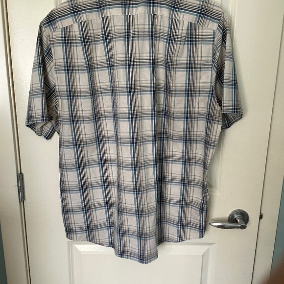 Nautica Short Sleeve - Picture 2 of 6